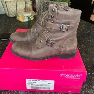 Womens Size 7.5 Booties W/box